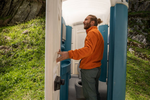 Best Affordable portable toilet rental  in Nederland, TX