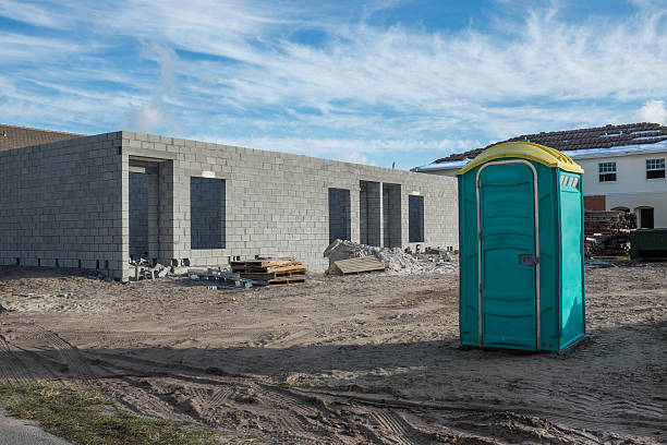 Portable Toilet Options We Offer in Nederland, TX